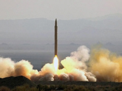Raketen-Tests im Iran - Foto: FARS
